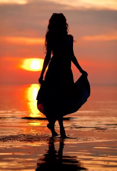 Elegancka partnerka towarzyska na wyjątkowe okazje